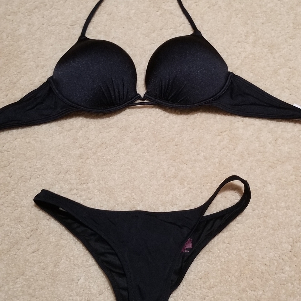 VS sexy black bikini 34B. Adds 2 sizes!
